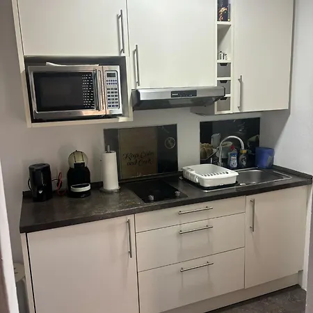 Uebernachte Bei Wilson *